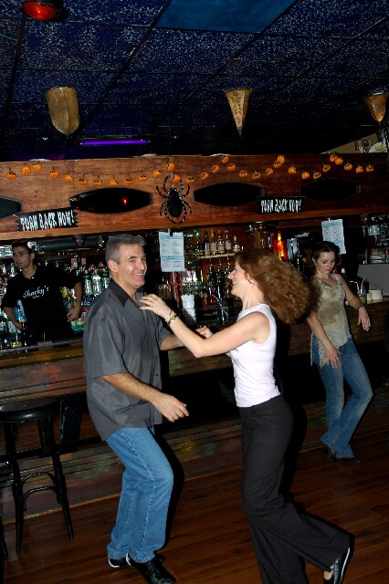 min 2005 11 06 sharkys 079